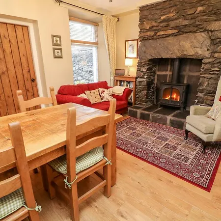 Holiday home Nutkin *